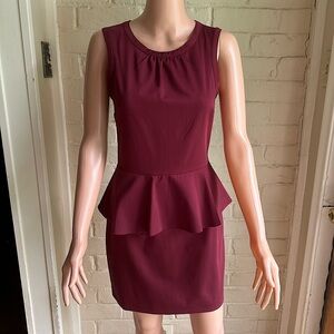 H & M size 6 peplum maroon dress
